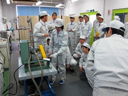 22日付1面連載第4回[1].jpg